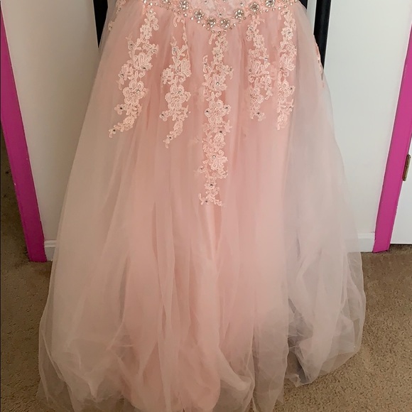 Pink Sweet 15/16 dress.. used once - Picture 2 of 3